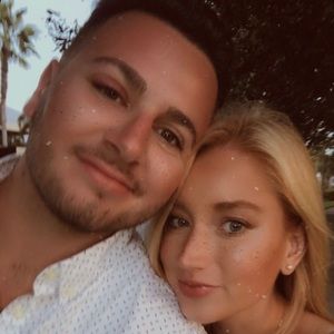 Meet your Posher, Christopher